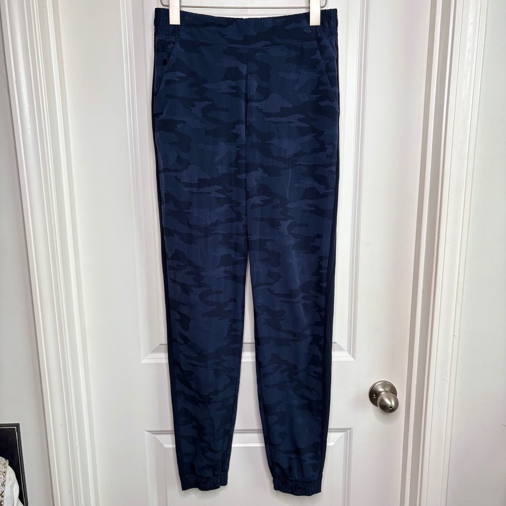 Athleta Brooklyn Textured Jogger Navy Camo Pants Women 6T Tall Blue Activewear